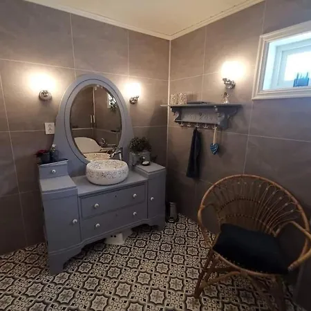 Solhaug بيت للعطل Torpo