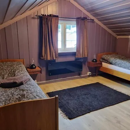 Feriehus Solhaug *
